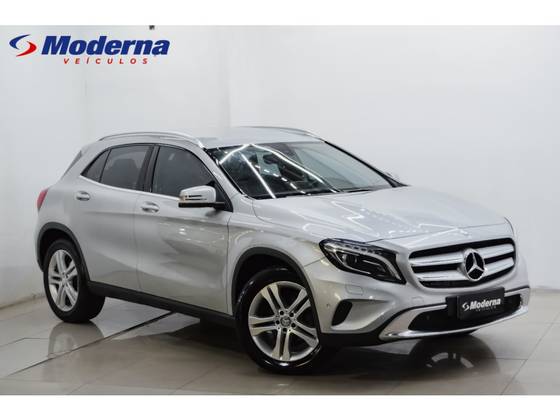MERCEDES-BENZ GLA 200 1.6 CGI STYLE 16V TURBO FLEX 4P AUTOMÁTICO